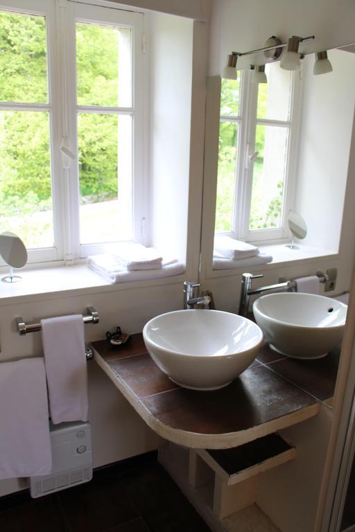 Les Vergnes Saint-Pardoux-le-Neuf Extérieur photo