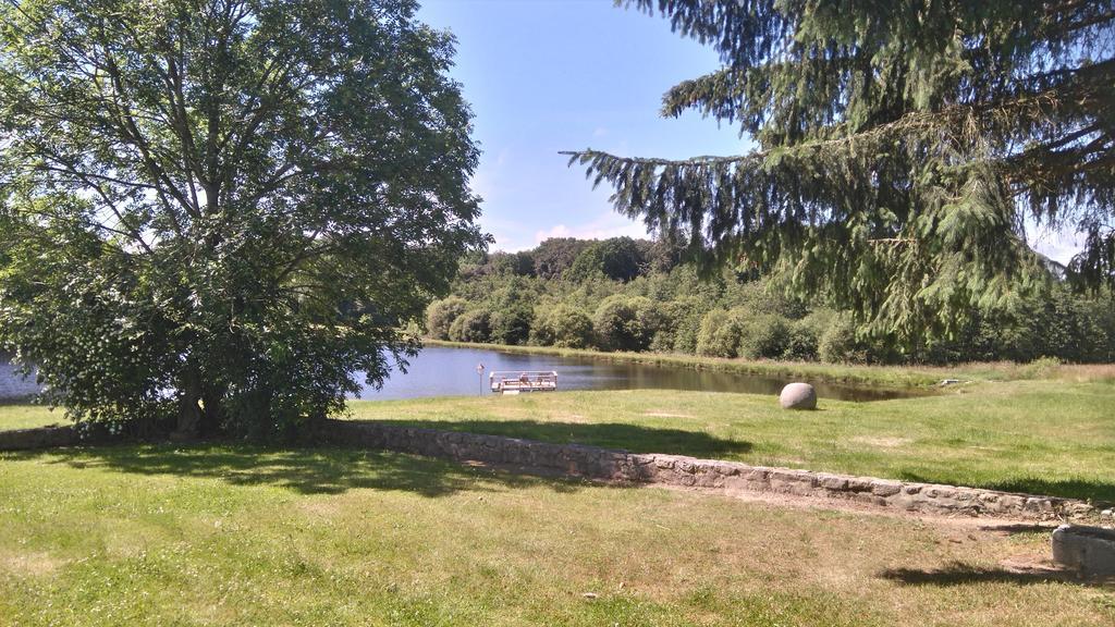 Les Vergnes Saint-Pardoux-le-Neuf Extérieur photo